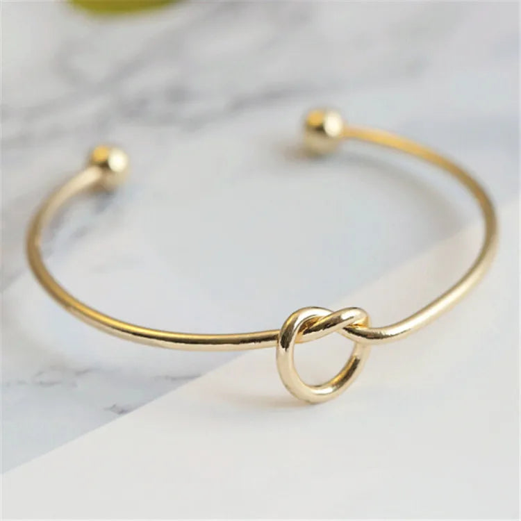 Titan Twist Bracelet
