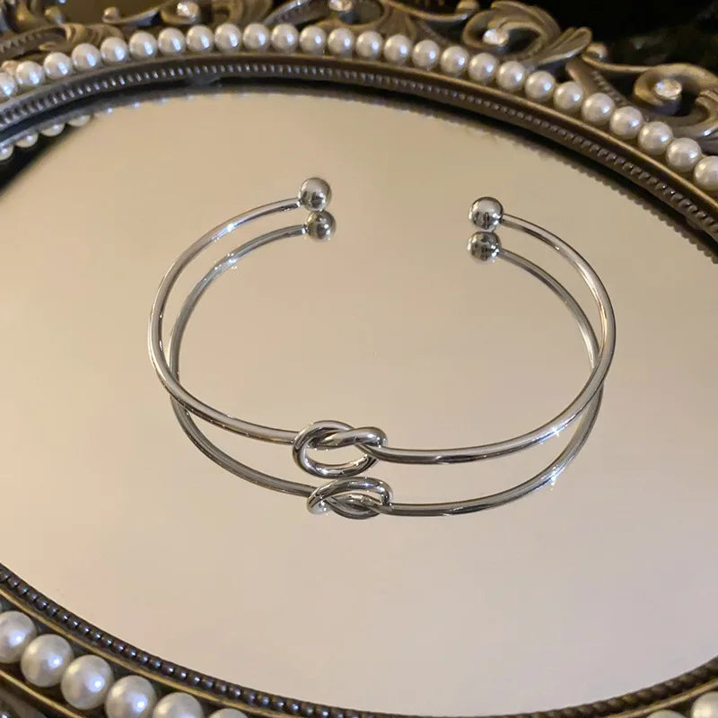 Titan Twist Bracelet